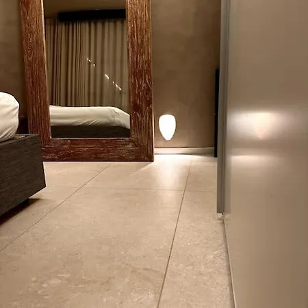 Appartamento Modern Canal-side Loft With Private Garden Milano